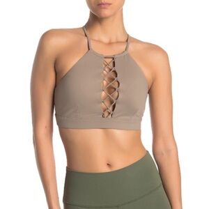 Alo Starlet Lace Strappy Sports Bra in Gravel